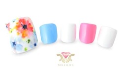 ニュアンスフラワーフットネイル