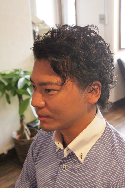 大人のパーマスタイル|ARROWS