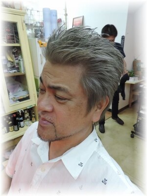 メンズカラー シルバーパール Hair Room Lamp ヘアルームランプ 沖縄県 読谷 のメンズカタログ ビューティーパーク