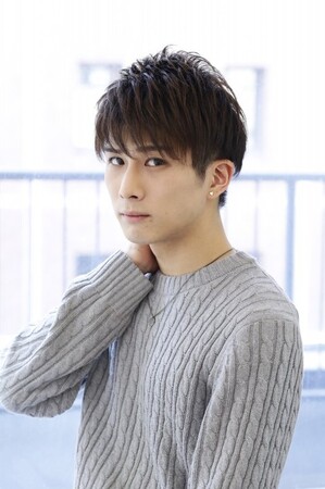 ツーブロックグランジショート Laｌaｒｏomo ララルーモ 東京都 新宿 のメンズカタログ ビューティーパーク