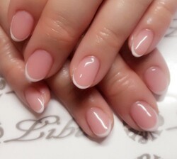 ワンカラー★フレンチ|Nailsalon Libur【ネイルサロン リブール】