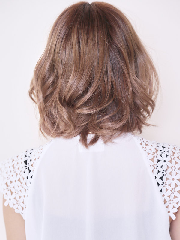 かわいいアッシュカラー×ふんわりラフカール×フェザ|Appias　海老名店