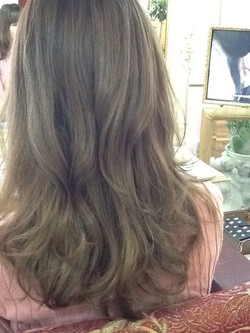 felizハイライトほんのりピンクベージュカラー