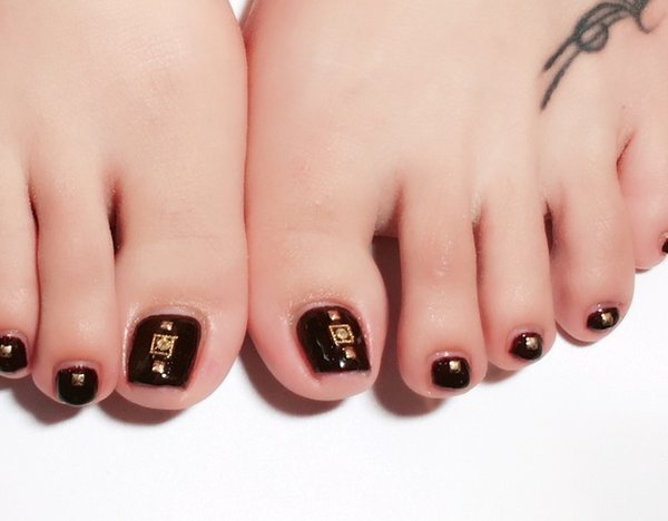 フットジェルネイル|Raiz