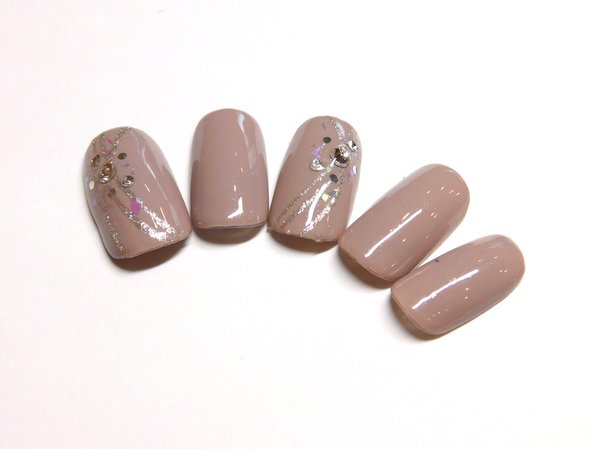 シンプル　ストーンネイル|Sweet Nail&amp;Eyelash