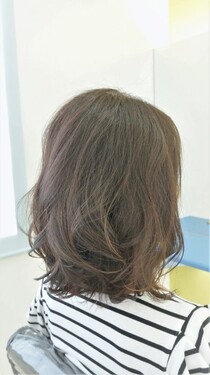  medium length カーキアッシュ