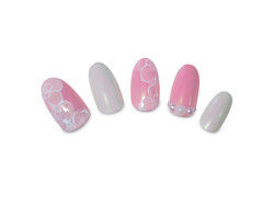 ピンク上品ネイル