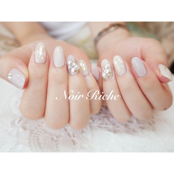 大人なクラッシュシェルネイル|Noir Riche