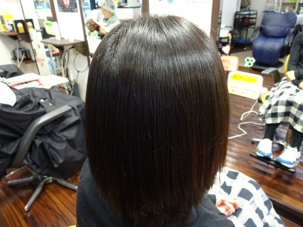 くせ毛でお悩みなら、是非当店自慢のウォーターストレートを体験してみてください|Hair  Salon  Be-Stone