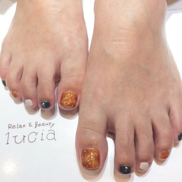 秋ネイルべっ甲♪|Lucia