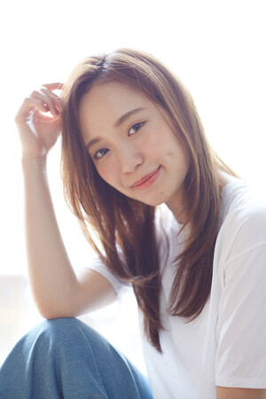 大人かわいい ナチュラルストレート ａｕｑｗａ アウクワ 東京都 自由が丘 の髪型 ヘアスタイルカタログ ビューティーパーク