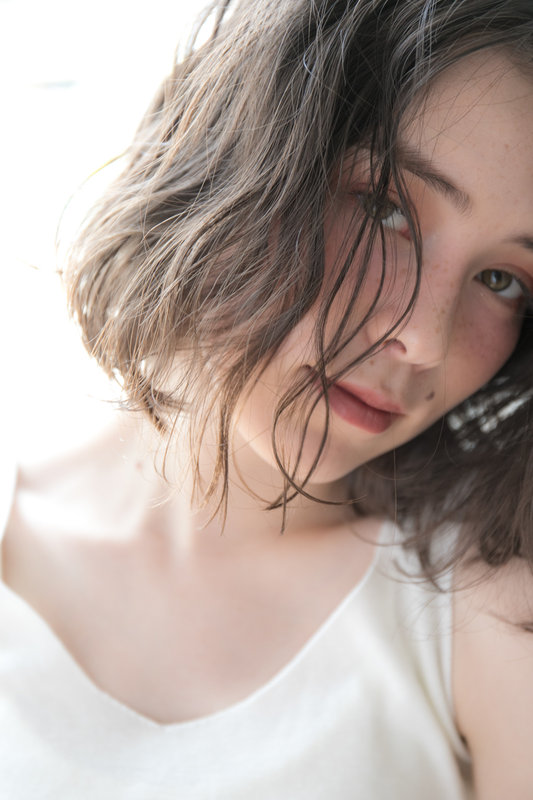 大人可愛い×ルーズボブ|ＡＵＱＷＡ