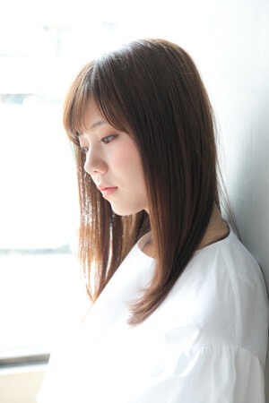 大人かわいい ナチュラルストレート ａｕｑｗａ アウクワ 東京都 自由が丘 の髪型 ヘアスタイルカタログ ビューティーパーク