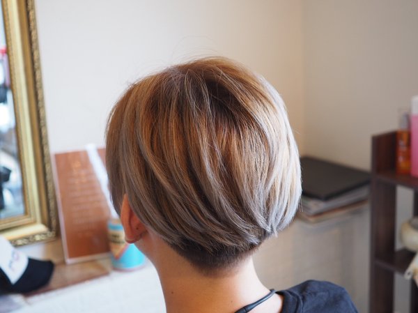 ツーブロック　メンズ　ボブ　フェード　シルバー|MARBLE hair＆nail