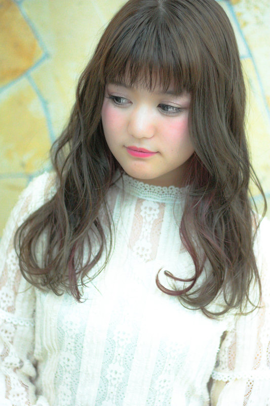 カーキベージュのふんわりミディ|Musee de Lapaix