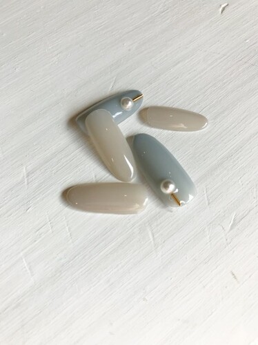 スモーキーカラー