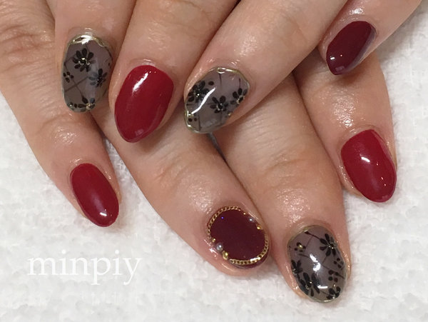 レースフラワーネイル|minpiy