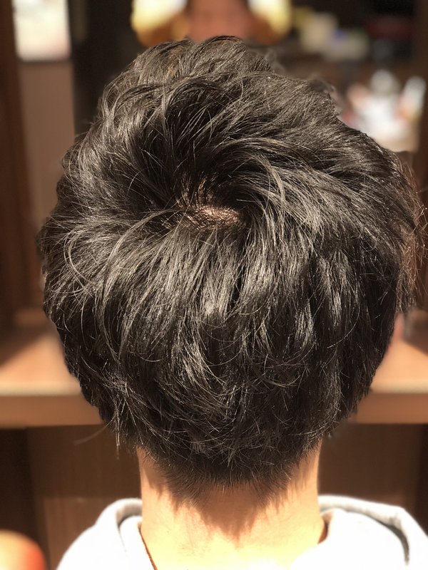 アップバングスタイル|CROWN