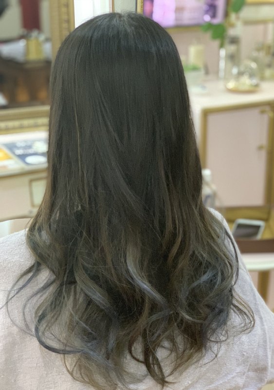 ブルーシルバーバイレイヤージュハイライト|feliz