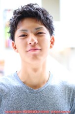 無造作ピンパーマでラフでやんちゃな髪型に！|セントジョージ香里園店　MEN'S HAIR