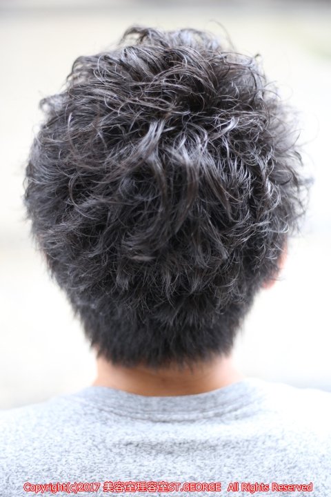 無造作ピンパーマでラフでやんちゃな髪型に！|セントジョージ香里園店　MEN'S HAIR