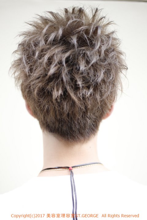 スモーキーアップバングでクールにキメよう|セントジョージ香里園店　MEN'S HAIR