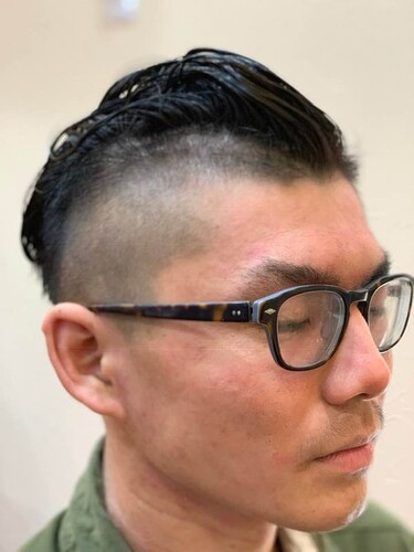 外国人風ツーブロック