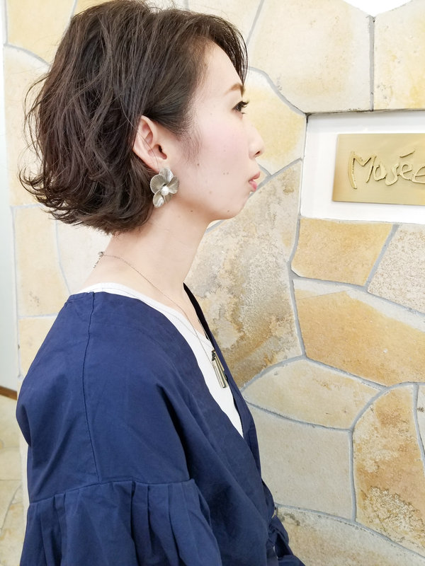 外はね無造作ボブ|Musee de Lapaix