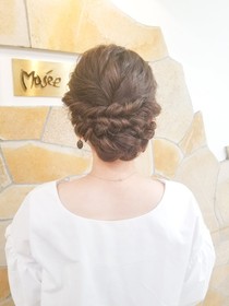 クラシカルなアップスタイル|Musee de Lapaix
