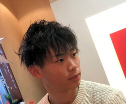 メンズ・ツイストパーマゆるめ