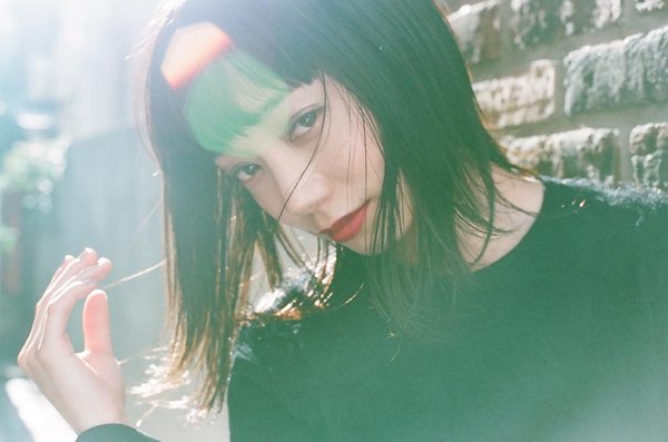 黒髪ミディアム2|ade omotesando