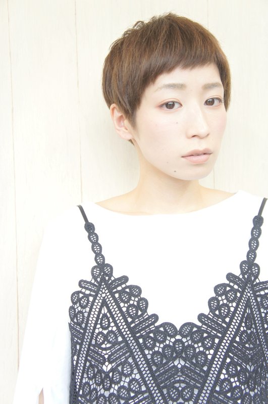 《Bridge》ハイトーンアッシュショート|HairSalon Bridge