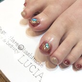 ニュアンス赤茶ネイル|Lucia