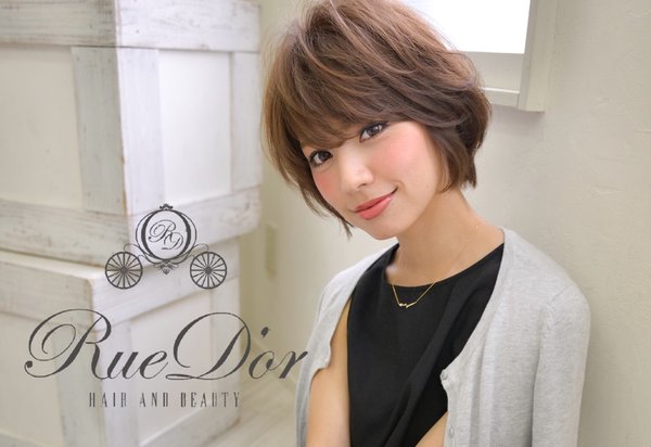 大人のグレージュショート（AVEDAカラー）|Rue D'or（リュドール）長久手図書館通り店