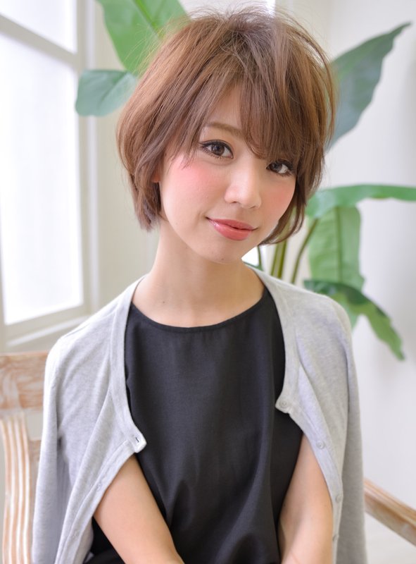 大人のグレージュショート（AVEDAカラー）|Rue D'or（リュドール）長久手図書館通り店