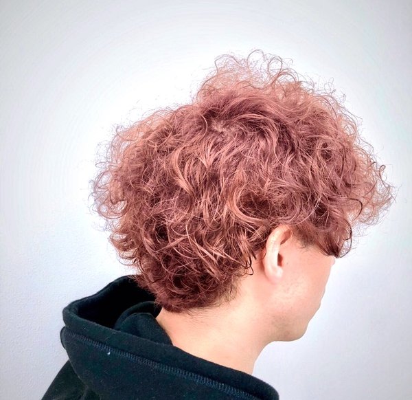 レッド ピンク系のメンズ髪型 ヘアスタイルカタログ一覧 ビューティーパーク