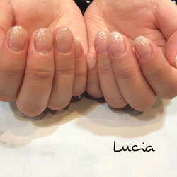 キラキラグラデーションネイル♪♪|Lucia