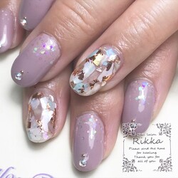 シックなシェルネイル|Nail  Salon Rikka