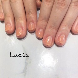ぷるるんワンカラーネイル♪|Lucia