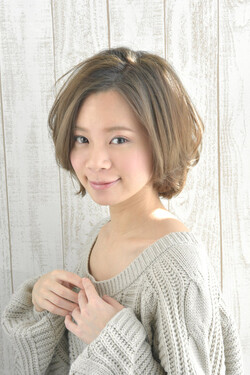 ハイトーンボブ|hair salon Casa