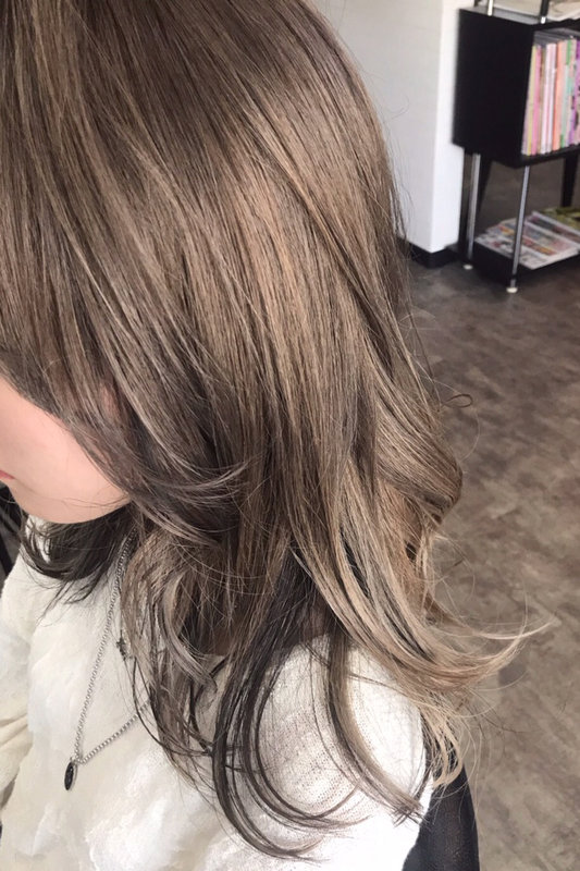 ブリーチカラー+インナーカラー♪|NON EDGE