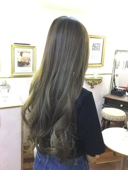 透明感グレージュカラーfeliz栄ハイライトカラー