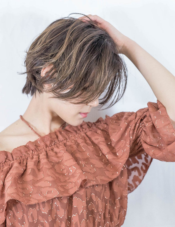 大人女らしいハンサムショート|Fringe Hair Salon