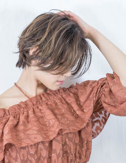 大人女らしいハンサムショート|Fringe Hair Salon