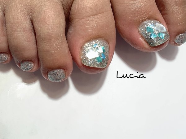 フットシェルネイル|Lucia