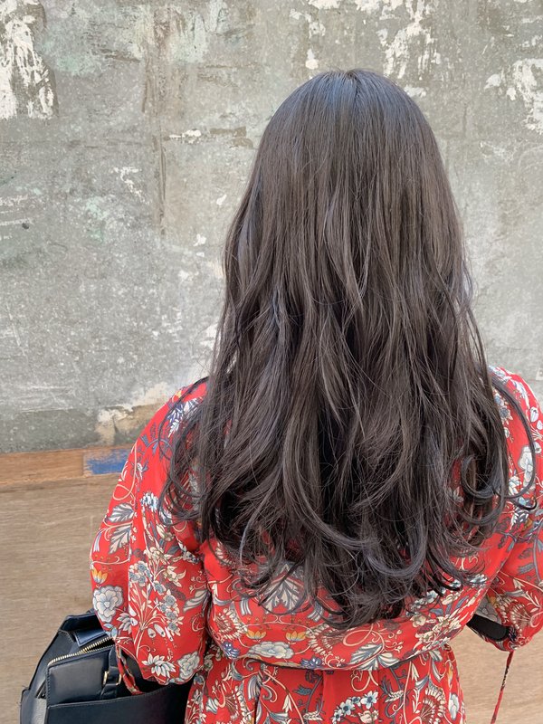 ダークグレージュ|lot