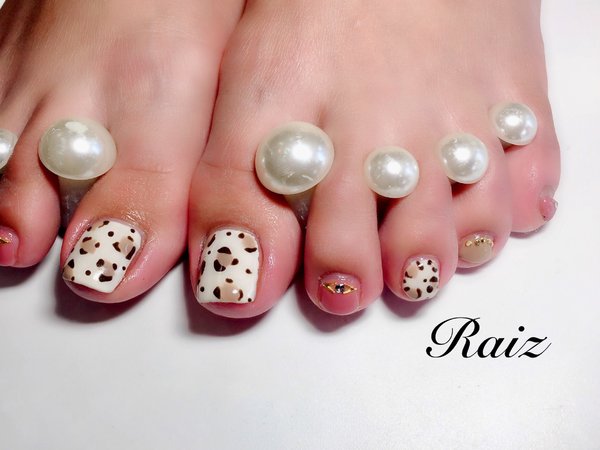 秋カラー ヒョウ柄ネイル|Raiz