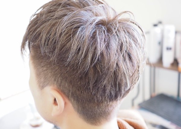 刈り上げ アッシュ メッシュ|MARBLE hair＆nail