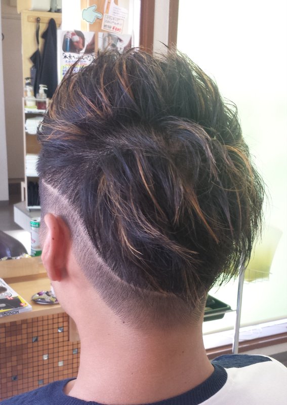 ネオ ダブル２ブロ  メッシュウルフ★|Hair Space 108