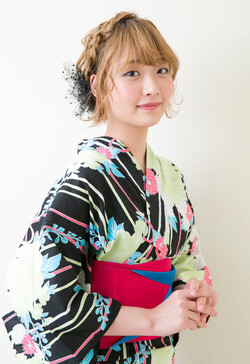 ショートヘアの浴衣髪型アレンジ